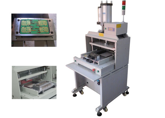جودة  30T Metal Hole PCB Punching Machine with Customize Die Tool مصنع