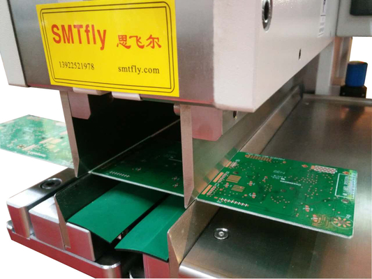 قطع سمك 0.1 ~ 3.5 ملم PCB V-cutter Depaneling Machine