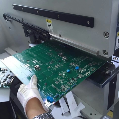 أيزو 9001 PCB V قطع آلة مع القدرة العاكسة وظيفة قطع 480mm