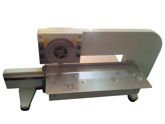سهلة التشغيل جهاز فصيل PCB القطع محرك 330mm Fr4 يد دفع