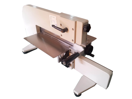 سهلة التشغيل آلة فاصل PCB لقطع دفع يدوي 330mm Fr4