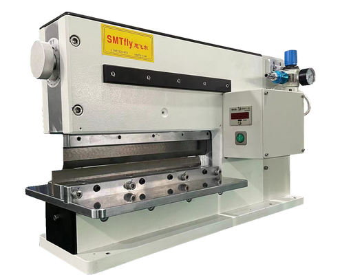 آلة قطع PCB V مع حجم مضغوط من 620 * 230 * 400mm لحل توفير المساحة