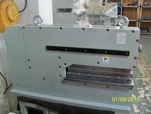 10W L450mm Max Shearing PCB V آلة القطع للوحة الشب LED ، مقصلة PCB