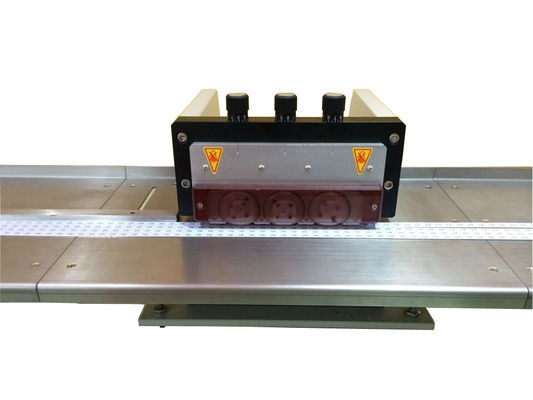 SKH-9220V آلة تصنيع ثنائي الفينيل متعدد الكلور الأوتوماتيكية Depaneling للألمنيوم