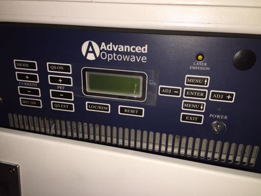 AC220V L600mm آلة القطع بالليزر Pcb النقش Offline Automatic UV Laser